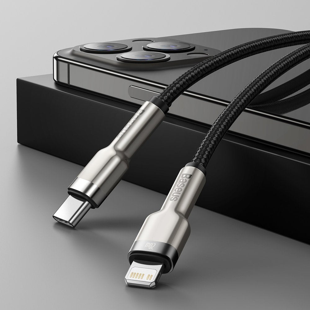 Kabel za Prijenos Podataka i Punjenje USB-C - Lightning Baseus Cafule Metal Series, 20W, 1m, Crni CATLJK-A01