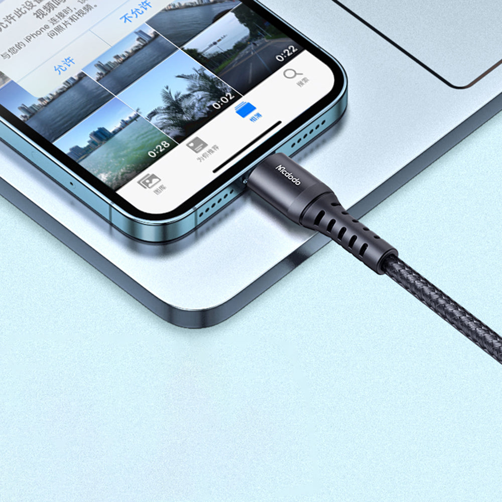 Kabel za podatke i punjenje USB-A - Lightning McDodo CA-2261, 18W, 1m, Crni