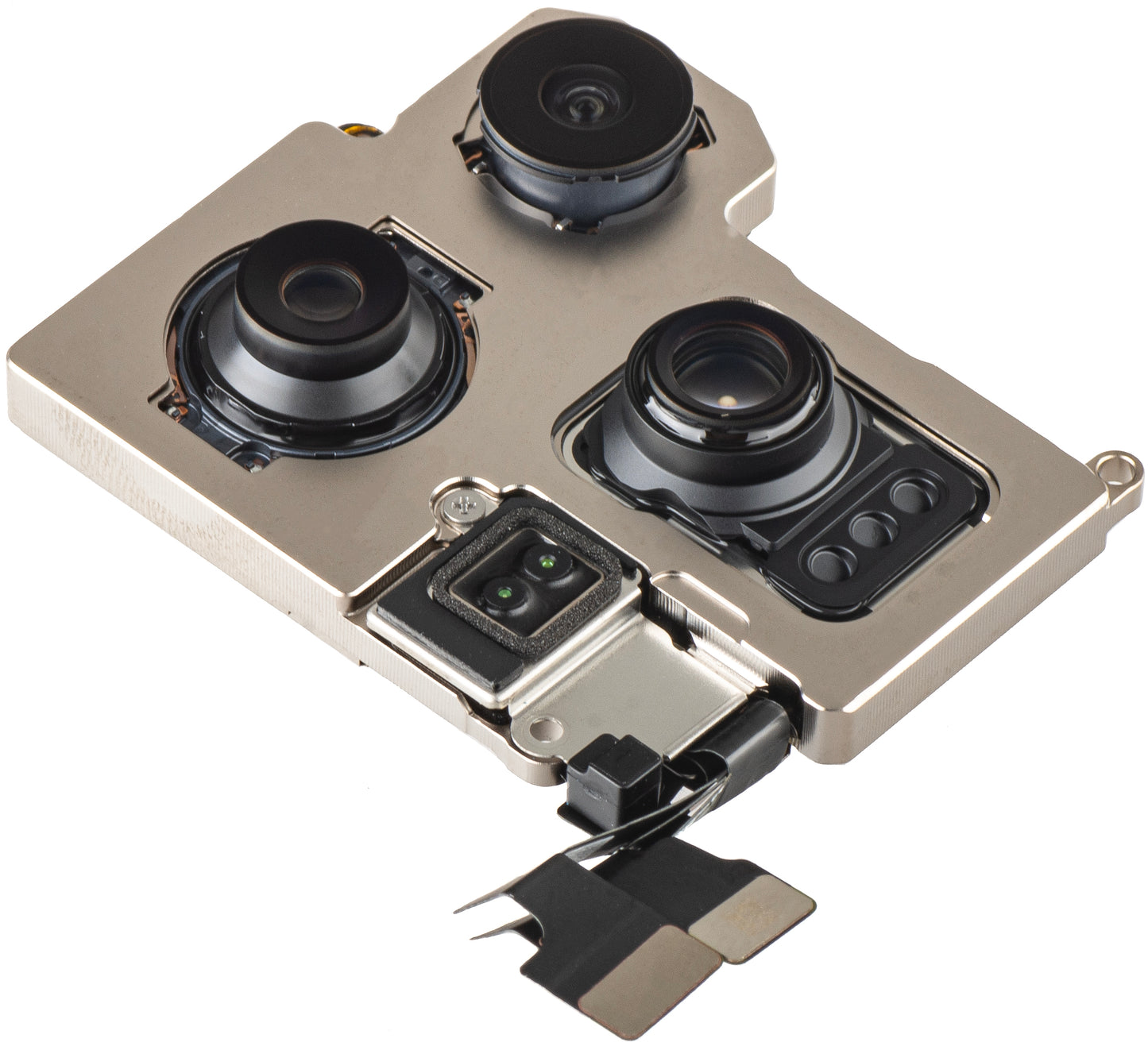 Stražnja kamera Apple iPhone 16 Pro, s trakom