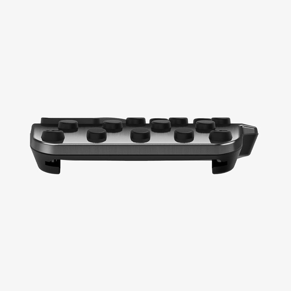 Auto Pedale Poklopci Spigen Stuttgart TO200 za Tesla Y / 3 ACP04510