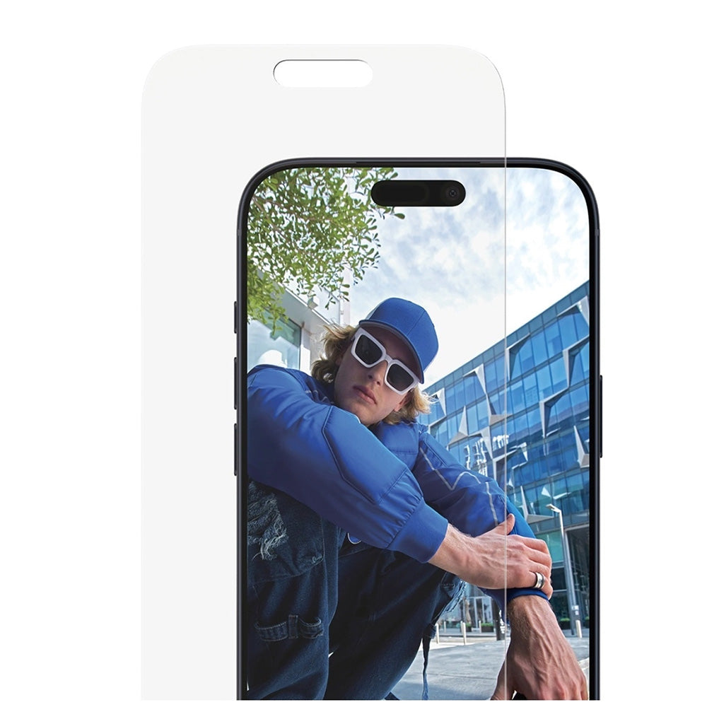 Zaštitna folija za ekran PanzerGlass Classic Fit EasyAligner za Apple iPhone 17 Pro Max, Kaljeno staklo, Full Glue