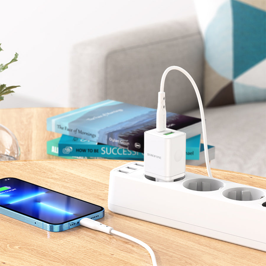 Mrežni punjač s Lightning kabelom Borofone BN7, 20W, 3A, 1 x USB-A - 1 x USB-C, Bijeli