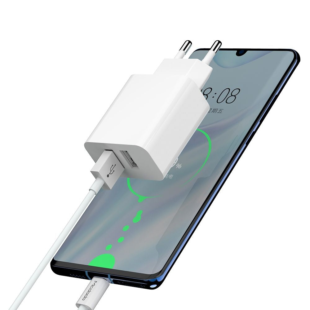Mrežni punjač s USB-C kabelom McDodo CH-6721 ponuda, 12W, 2.4A, 2 x USB-A, bijeli