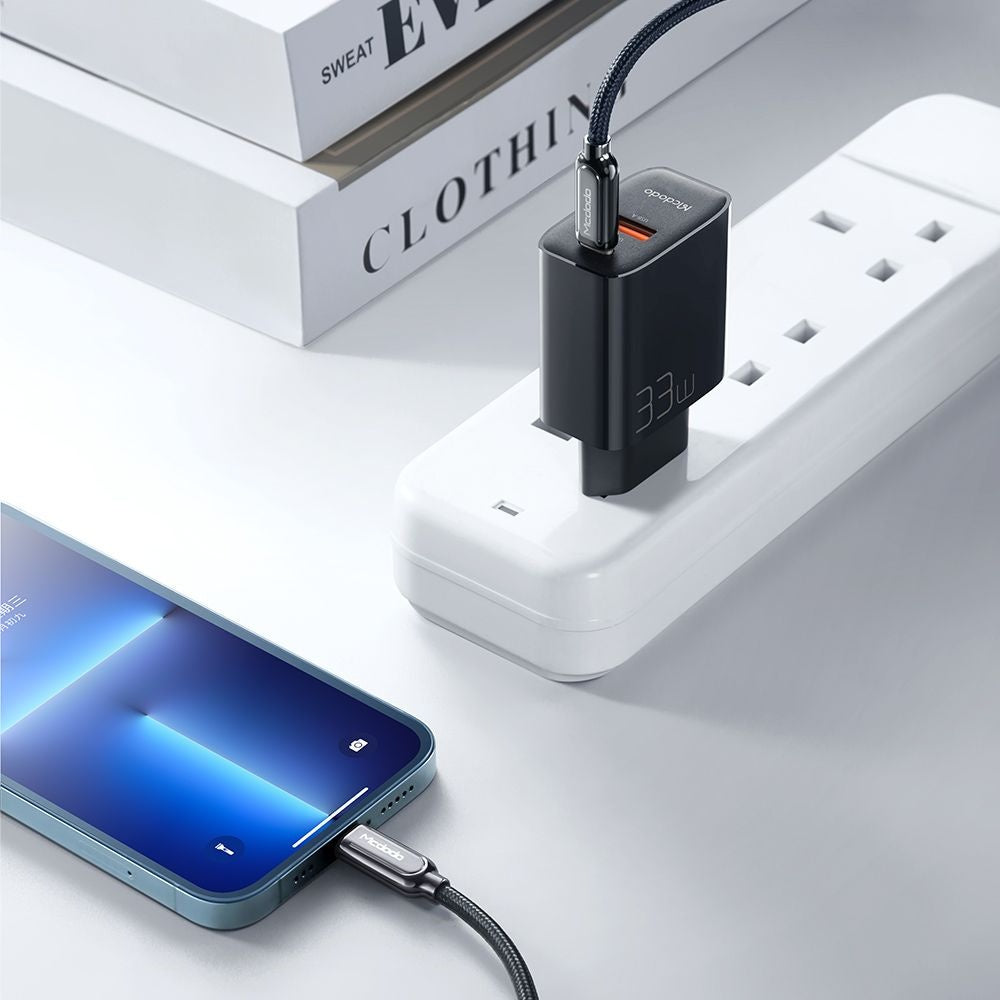 Mrežni punjač McDodo CH-0921, 33W, 3A, 1 x USB-A - 1 x USB-C, Crni
