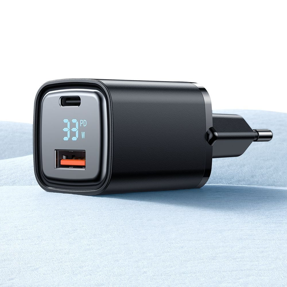 Mrežni punjač McDodo CH-1701 Graphite Display, 33W, 3A, 1 x USB-A - 1 x USB-C, Crni