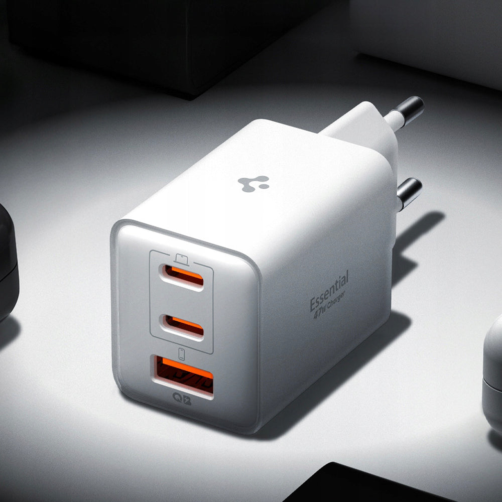 Mrežni punjač Spigen EE473EU Essential, 47W, 3A, 1 x USB-A - 2 x USB-C, Bijeli ACH09464
