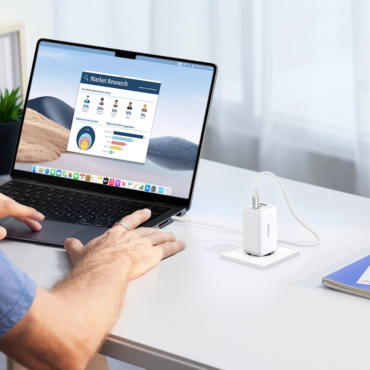 Punjač za mrežu UGREEN CD244, 65W, 3A, 1 x USB-A - 2 x USB-C, Bijeli