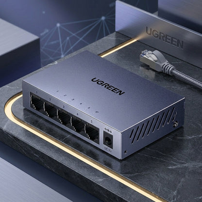 UGREEN CM933 mrežni prekidač (65956EU), 5 x RJ45, Crna