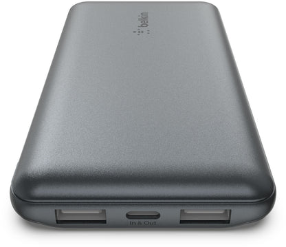 Vanjska baterija Belkin BoostCharge, 10000mAh, 15W, 1 x USB-C - 2 x USB-A, Siva BPB011btGY