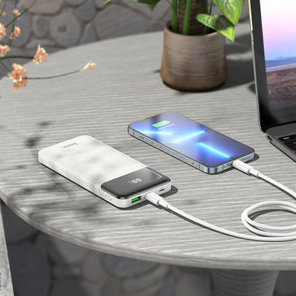 Vanjska baterija HOCO J102, 10000mAh, 20W, QC + PD, 1 x USB-A - 1 x USB-C, Bijela