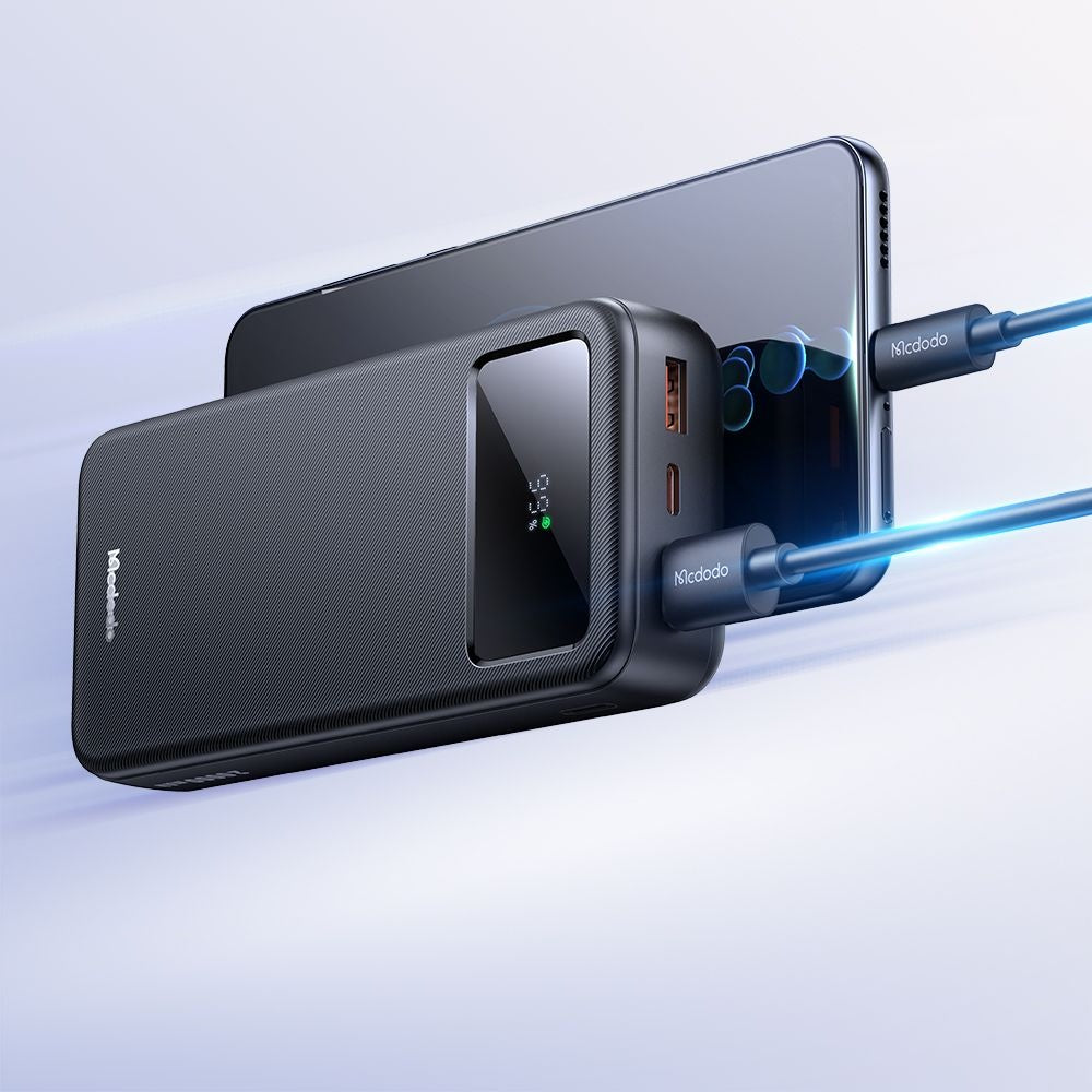 Vanjska baterija McDodo MC-4230, 20000mAh, 22.5W, QC + PD, 2 x USB-A - 1 x USB-C, Crna