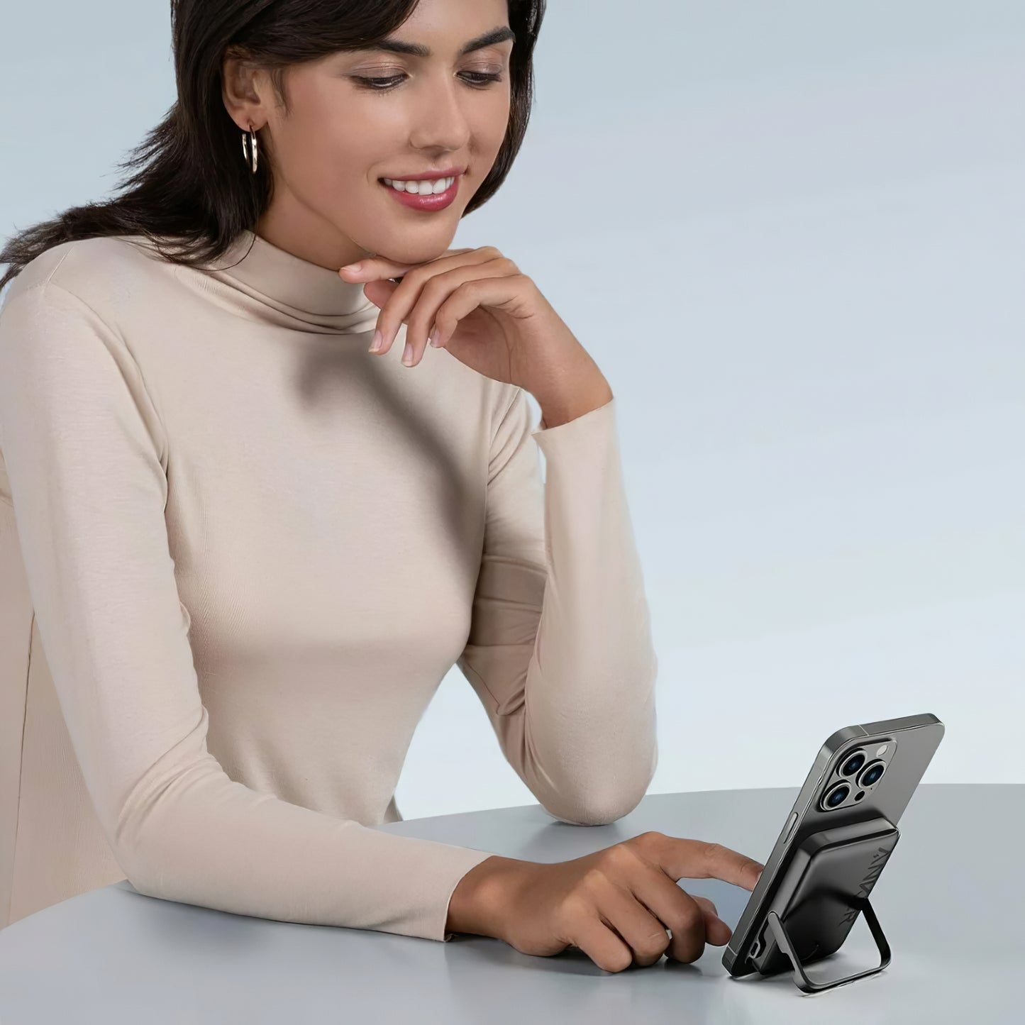 Vanjska baterija Anker 322 MagGo, bežična, 5000mAh, 12W, 1 x QI - 1 x USB-C, crna A1618G11