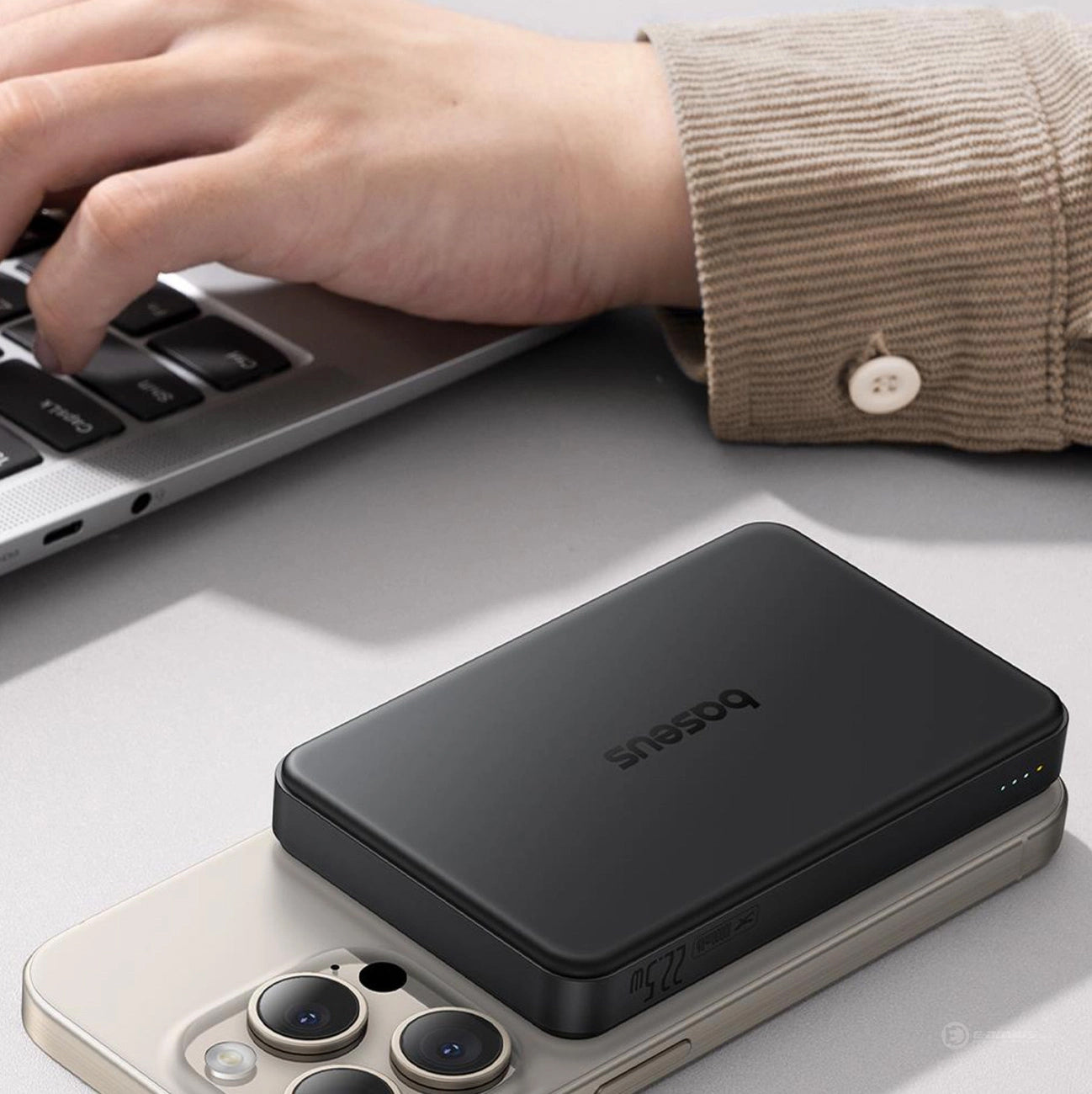 Vanjska bežična baterija Baseus Airpow2 Qi2, 10000mAh, 22.5W, QC + PD + FQI, 1 x QI - 1 x USB-A - 1 x USB-C, Crna P10080000123-00