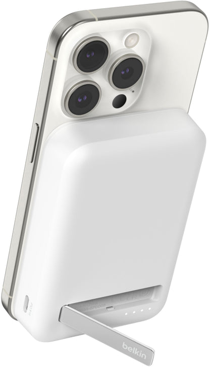 Bežična vanjska baterija Belkin BoostCharge Pro s postoljem, 10000mAh, 15W, FQI, 1 x QI - 1 x USB-C, Bijela BPD008btWH
