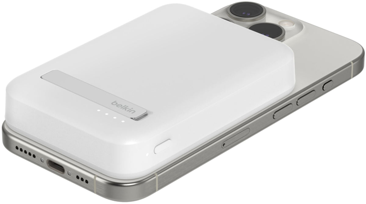 Bežična vanjska baterija Belkin BoostCharge Pro s postoljem, 8000mAh, 15W, FQI, 1 x QI - 1 x USB-C, Bijela BPD007btWH
