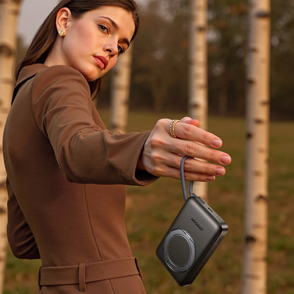 Vanjska bežična baterija Joyroom JR-PBM02, 10000mAh, 22.5W, PD + FQI, 1 x QI - 2 x USB-C, Crna
