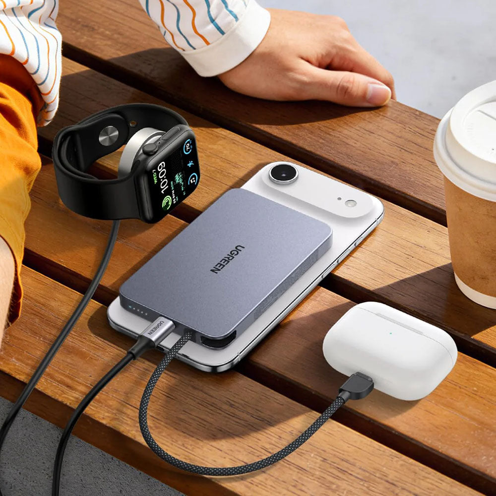 Bežična vanjska baterija UGREEN PB570 (65839B), 10000 mAh, 30 W, PD + FQI, 1 x QI - 2 x USB-C, plava