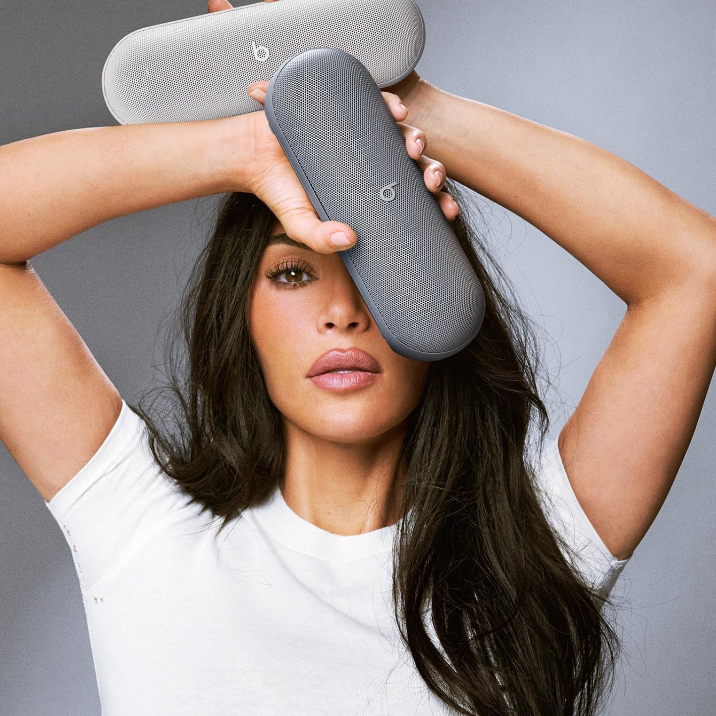 Prijenosni Bluetooth zvučnik Beats Pill Kim Kardashian Edition, Sivi MAX24ZM/A