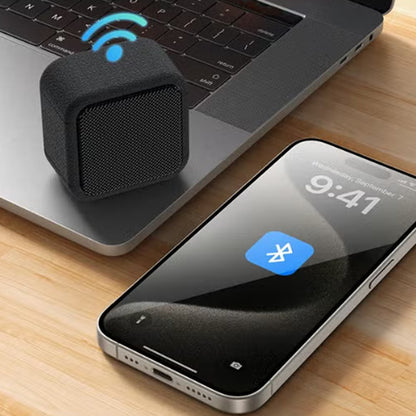 Prijenosni Bluetooth zvučnik Yesido YSW35, 5W, TWS, Vodootporan, Crni