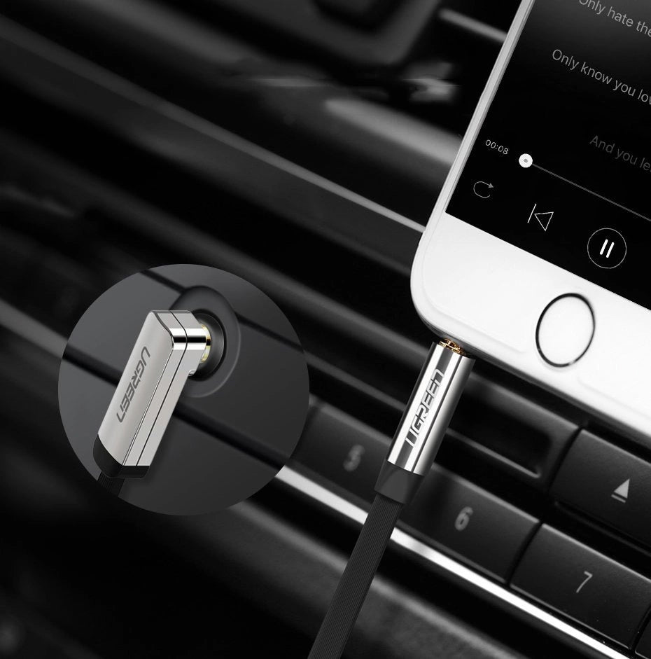 Audio kabel 3.5mm - 3.5mm UGREEN AV119 pod kutom, 0.5m, crni