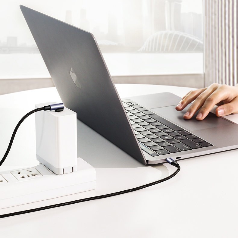 Kabel za Prijenos Podataka i Punjenje USB-C - USB-C UGREEN US255 Angled, 60W, 1m, Sivi