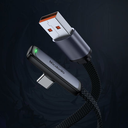 Kabel za podatke i punjenje USB-A - USB-C McDodo CA-3340 Angled, 100W, 1.2m, Crni
