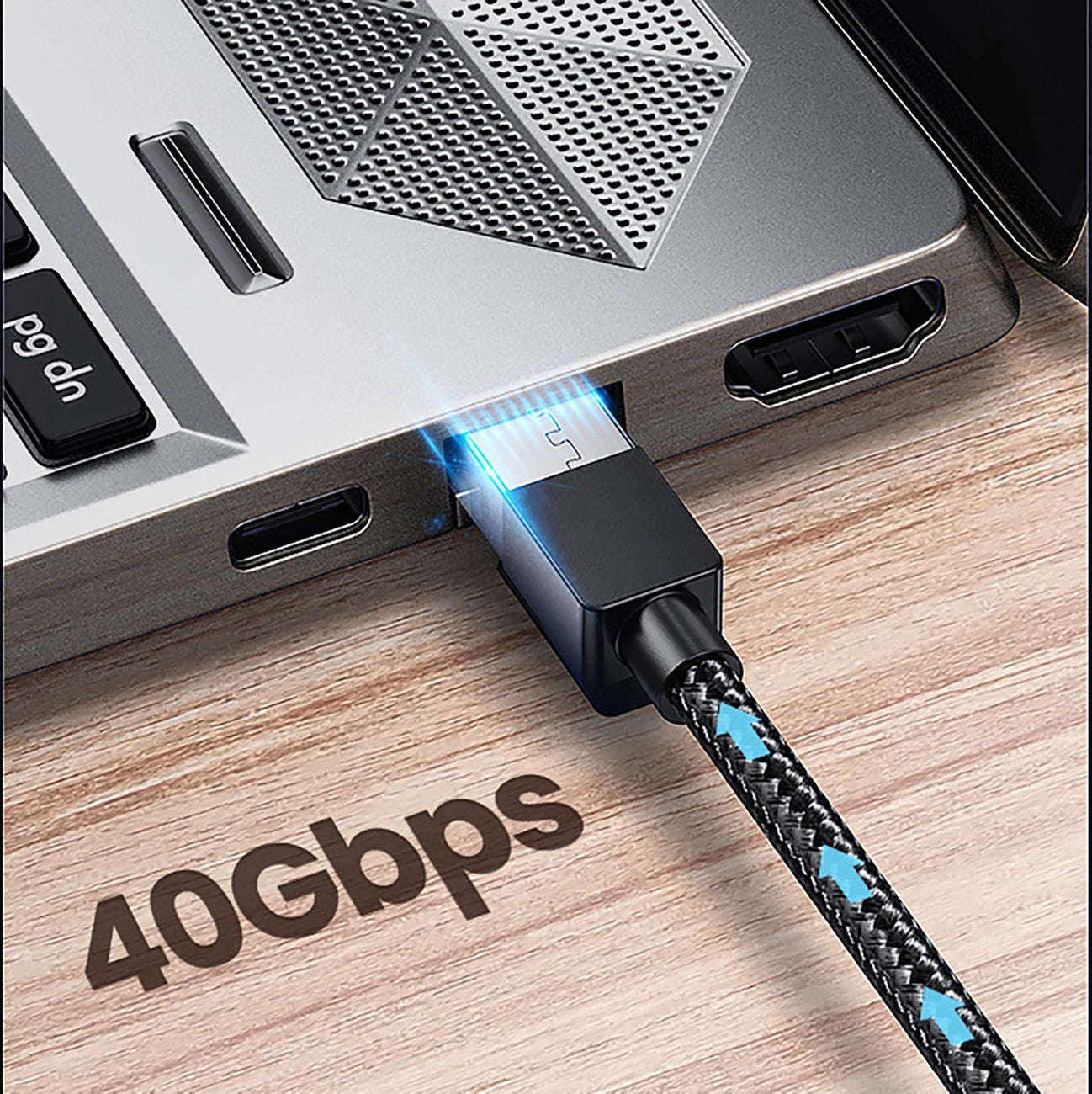 Mrežni kabel UGREEN NW153, UTP, Cat8, 1.5m, crni