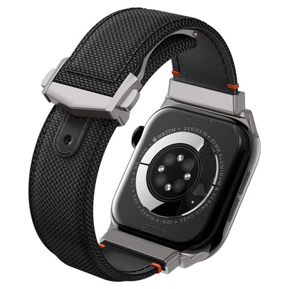 Spigen Classic Fit remen za Apple Watch 49mm / 46mm / 45mm / 44mm / 42mm Series, Crna AMP09304