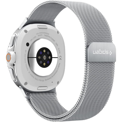 Spigen Metal Fit remen za Samsung Galaxy Watch9 / Watch8 / Watch8 Classic Series, Srebrna AMP10121