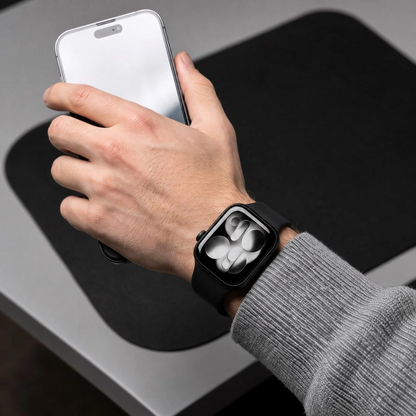 Tech-Protect silikonski remen za Apple Watch 49mm / 46mm / 45mm / 44mm Series, Crna