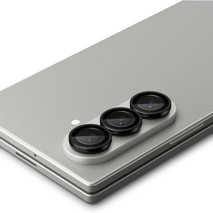 Zaštitna folija za stražnju kameru Spigen GlastR EZ FIT Optik Pro HD za Samsung Galaxy Z Fold7 F966, Kaljeno staklo, Set od 2 komada, Crna AGL09581