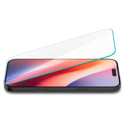 Zaštitna folija za ekran Spigen GlastrR Slim HD za Apple iPhone 16 / 15, Kaljeno staklo, Pun ljepilo, 2.5D AGL06910