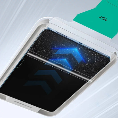 Zaštitna folija za ekran ESR UltraFit za Apple iPad (2025) / (2022), Kaljeno staklo, Full Glue, Set od 2 komada