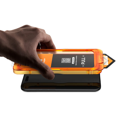 Zaštitna folija za ekran Spigen GlastR AlignMaster S za Apple iPhone 18 Pro Max / 17 Pro Max, Kaljeno staklo, Full Glue, Set 2 komada AGL10101