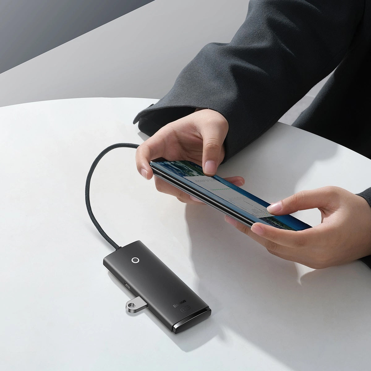 USB-C Hub Baseus Lite, 4 x USB-A 3.0 - 1 x USB-C, 0,25 m, crni WKQX030301
