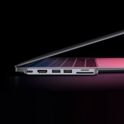 USB-C Hub UGREEN CM380 (80856) za Apple MacBook Pro / Air Series, 2 x USB-A 3.0 - 1 x USB-C - 1 x HDMI - 1 x SD - 1 x microSD