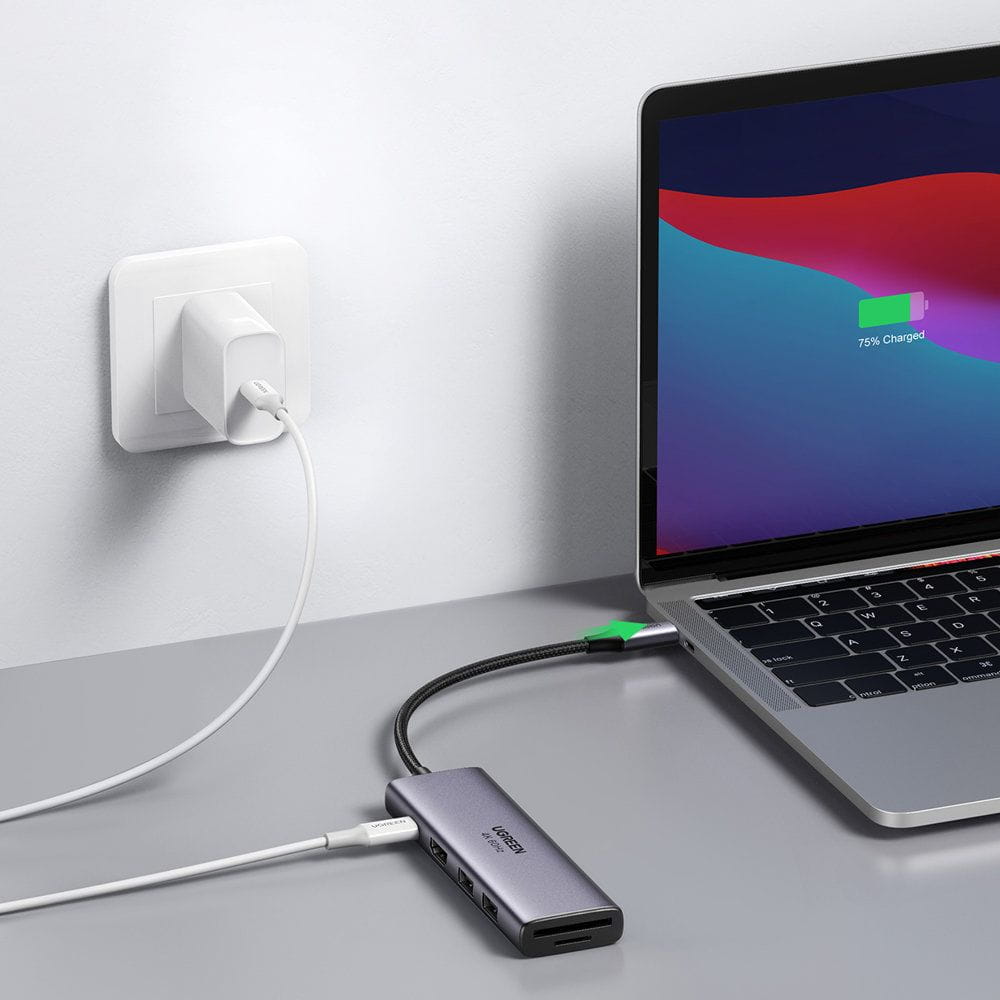 Hub USB-C UGREEN CM511 (60384), 2 x USB-A 3.0 - 1 x USB-C - 1 x HDMI - 1 x SD - 1 x microSD, Sivi