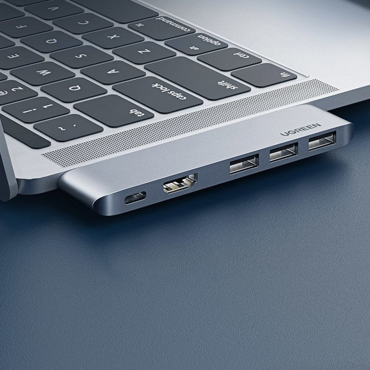 USB-C hub UGREEN za Apple MacBook Pro / Air seriju, 3 x USB-A 3.0 - 1 x USB-C - 1 x HDMI, Siva