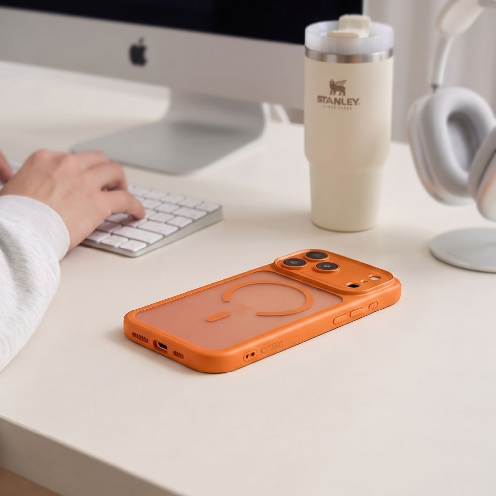MagSafe futrola za Apple iPhone 18 Pro Max / 17 Pro Max, Tech-Protect, MagPeak CC, Mat Narančasta