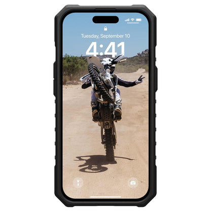 MagSafe futrola za Apple iPhone 15 Plus, Urban Armor Gear, Pathfinder, Crna