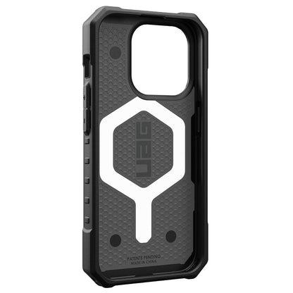 MagSafe futrola za Apple iPhone 15 Pro, Urban Armor Gear, Pathfinder, Srebrna