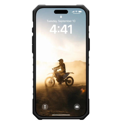 MagSafe futrola za Apple iPhone 16 Pro, Urban Armor Gear, Pathfinder, Srebrna