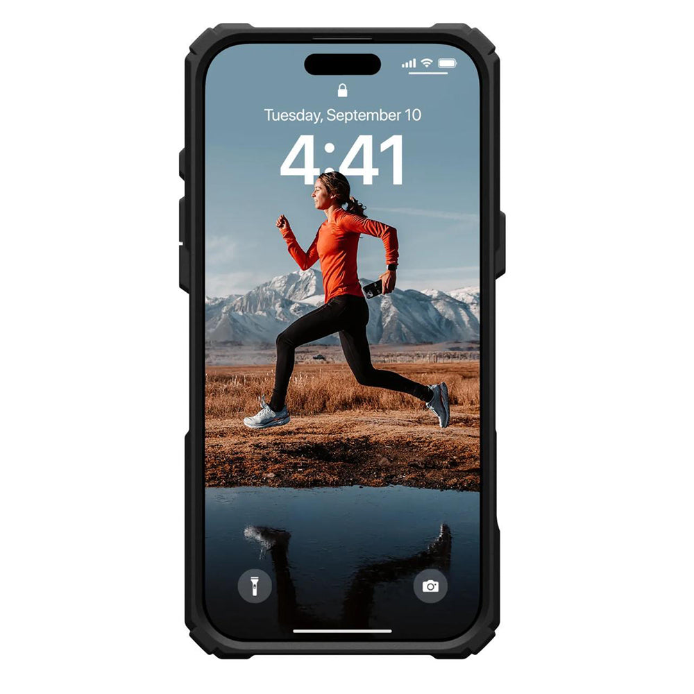 MagSafe futrola za Apple iPhone 16 Pro, Urban Armor Gear, Plasma XTE, Crna Prozirna