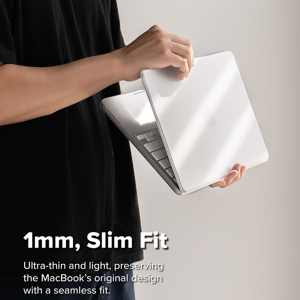 Ringke Slim maska za Apple MacBook Neo 13 inča, mat prozirna.