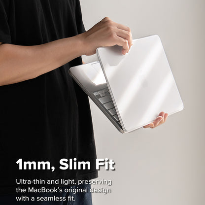 Ringke Slim maska za Apple MacBook Neo 13 inča, mat prozirna.