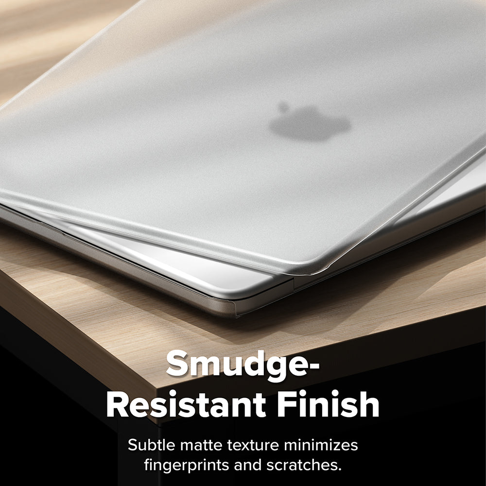 Ringke Slim maska za Apple MacBook Neo 13 inča, mat prozirna.