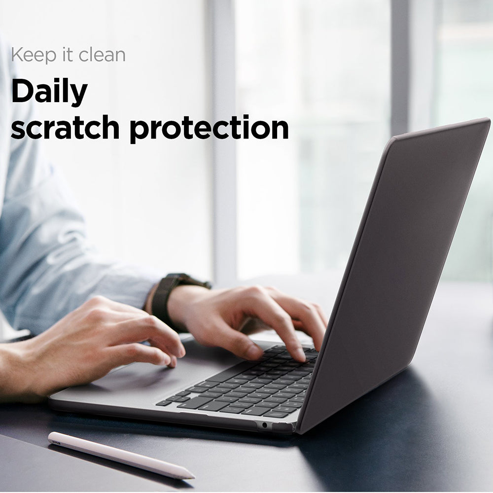Spigen Airskin futrola za Apple MacBook Air 13 inča (2026) / (2025) / (2024) / (2022), Crna Satinirana ACS11531