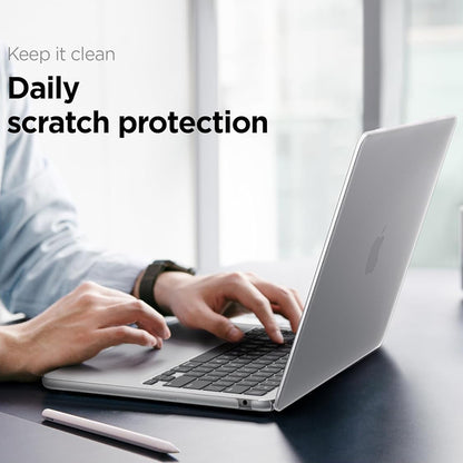Spigen Airskin futrola za Apple MacBook Air 13inch (2026) / (2025) / (2024) / (2022), Prozirna Satenska ACS11530