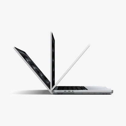 Spigen Airskin kućište za Apple MacBook Pro 16 inča (2026) / (2024) / (2023) / (2021), Prozirna Satenska ACS11526