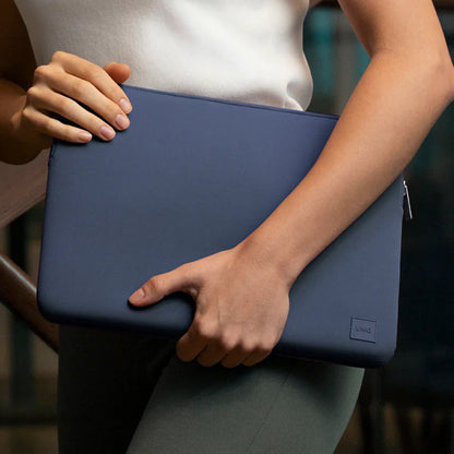 UNIQ Cyprus navlaka za laptop max. 14 inča, tamnoplava